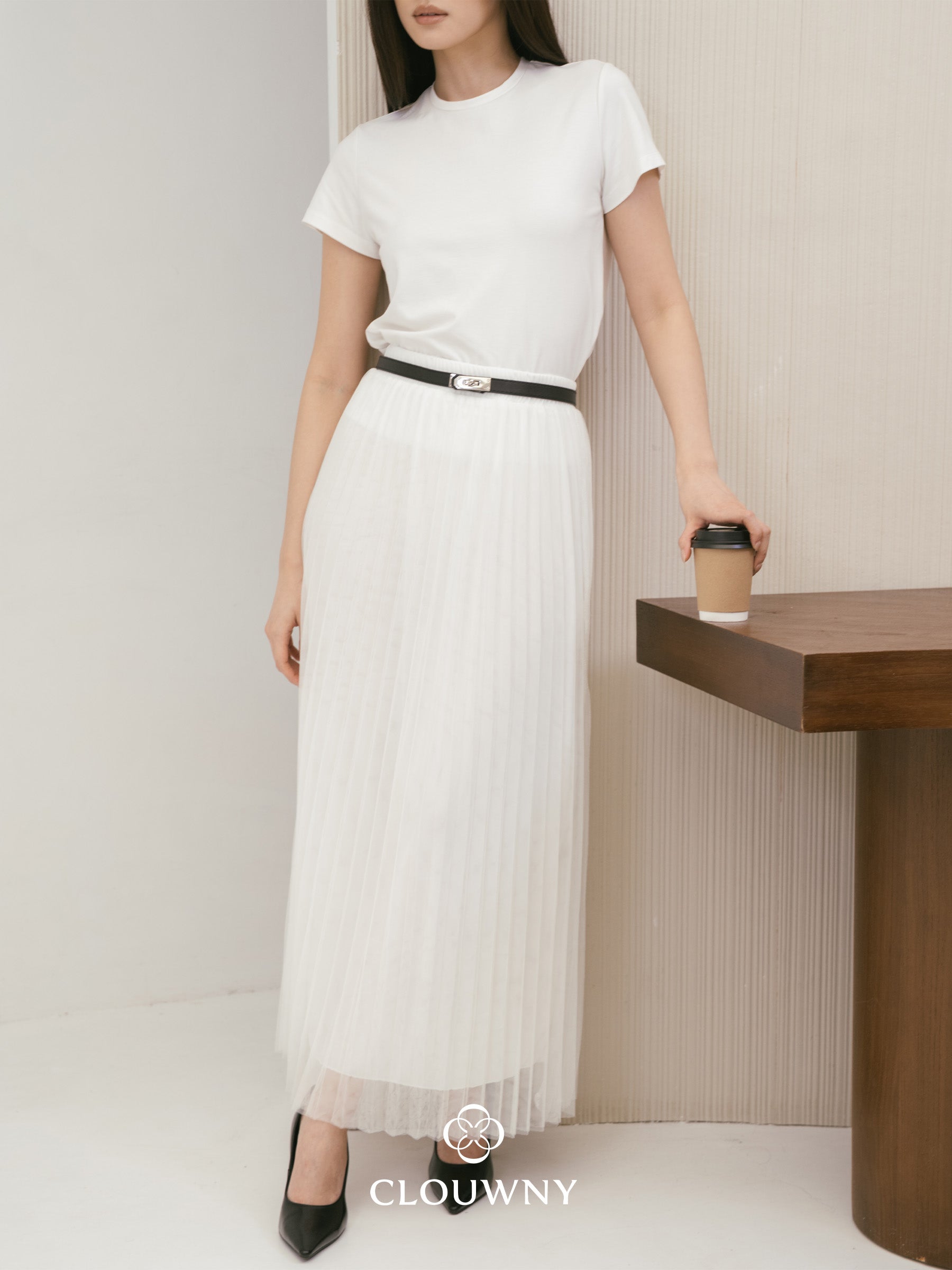 Onyva Tutu Pleats Skirt - White